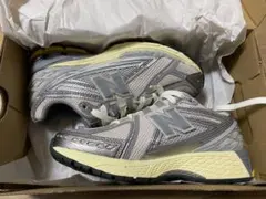 new balance × thisisneverthat M1906RTI - メルカリ