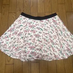 FOREVER 21 フラワープリント フレアスカート Lサイズオールシーズン