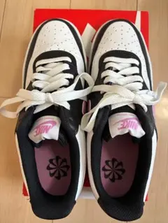 NIKE ナイキ スニーカー　COURT VISION LO コート ビジョン