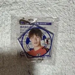 サッカー日本代表ガチャガチャ　つながるアクリルチャーム　大迫選手