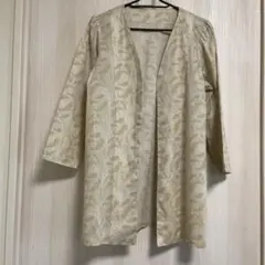 ハンドメイド　葉模様のクリーム色　羽織り　ペイズリー柄　綿100%