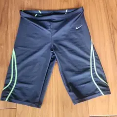 紺色 ナイキのスパッツ