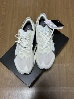 Item thumbnail for item c4933564-4c05-4a2a-8113-51bc00ad8668