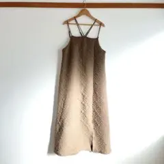 しまむら M キャミワンピース 淡色系 ベージュ ロングワンピース