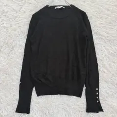 8653 良品✨ZARA 長袖ニット カットソー 黒 金ボタン 綺麗めカジュアル