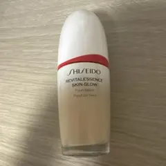 SHISEIDO REVITALESSENCE SKIN GLOW 220