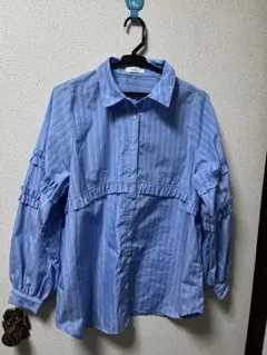 アースミュージック&エコロジー シャツ ブラウス