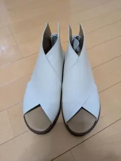 オープントゥ クロスデザイン サンダル