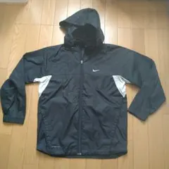 Nikeナイキ　ウインドブレーカー　サイズ１４０