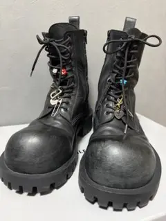 BALENCIAGA HUMMERレースアップブーツ チャーム付 43 大幅値下 - メルカリ