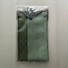 幾何学模様 緑色 巾着袋 ストラップ付き