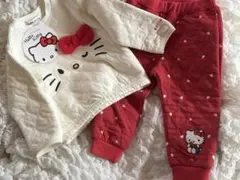 新品タグ付き　ベビー　サンリオ　キティちゃん　長袖パジャマ　90㎝