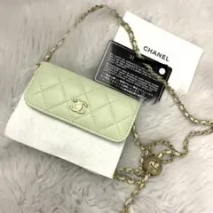 CHANEL シャネル　マトラッセ　ミニバッグ　ミニフラップバッグ　ココボール