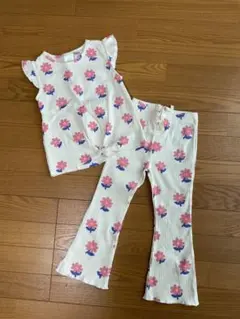 新品未使用！ZARA キッズ 花柄セットアップ 104cm 110cmのサムネイル