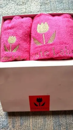 新品未使用 Private Label タオルセット ピンク チューリップ刺繍のサムネイル