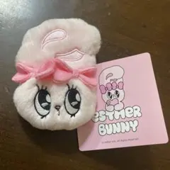 エスターバニー　マスコットバッジ