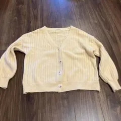 カーディガン　黄色　セーター