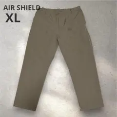 ベージュ スラックス