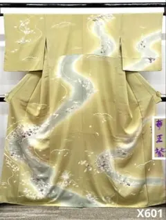 青柳 訪問着 金彩 七宝 絞り 紋意匠 正絹 躾糸付き A018 - メルカリ