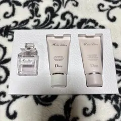 Dior ディオール　ミス ディオール トラベルセット　ノベルティ