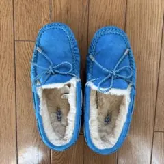 UGG 青 モカシン シープスキン