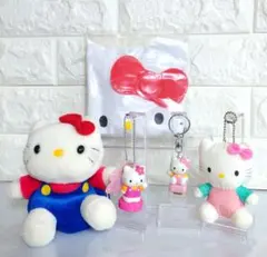 ハローキティ ぬいぐるみキーホルダーセット 《お値下げ依頼不可》