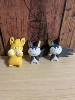 ポケモン すりすりマスコット パモ エモンガ セット