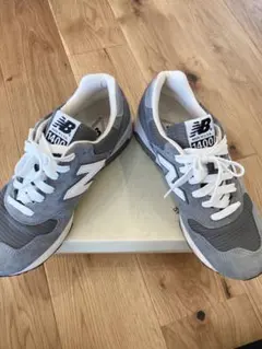 New Balance 1400 グレー スニーカー