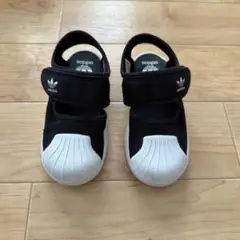 アディダス サンダル