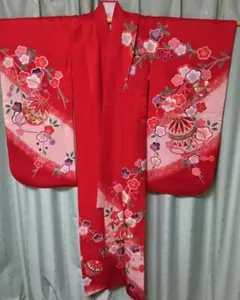 七五三 着物 四つ身 7歳用 赤 花柄 鞠のサムネイル