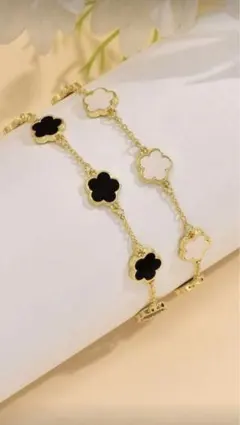 【並行輸入品】大人気‼️ ヴァンクリモチーフブレスレット