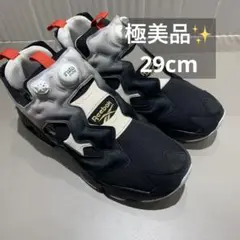 極美品 Reebok インスタポンプフューリー 靴 スニーカー 29cm 黒 白