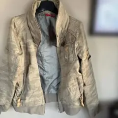 PUMA　　迷彩柄　ブルゾン　アウター　Ｌサイズ