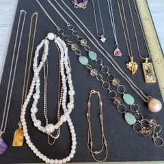 まとめ売りアクセサリーO72☆ネックレスなど11点オークション