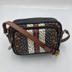 ガリクソン様 BURBERRY ショルダーバッグ - メルカリ