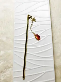 金属製葉っぱとドロップの髪飾り　かんざし