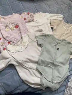 ベビー服　ロンパース