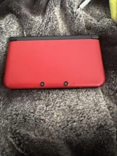 【極美品】ニンテンドー3DS LL メタリックレッド