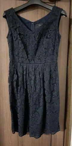 ♡新品未使用♡ネイビーの綺麗めワンピース