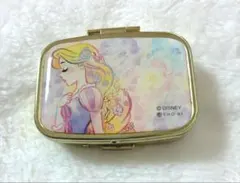 ディズニー ラプンツェル　 コンパクトケース　アクセサリー　小物入れ　ミラー付きのサムネイル
