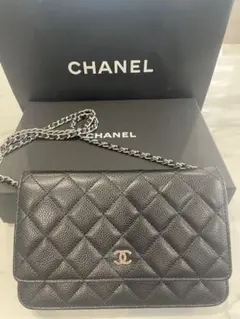 CHANEL キャビアスキン チェーンウォレットのサムネイル