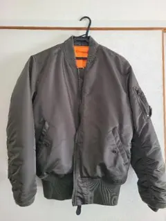 リバーシブル MA-1ジャケット オリーブ/オレンジ