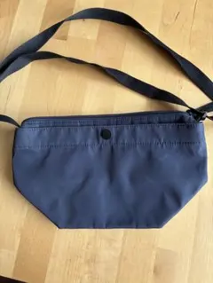 Item thumbnail for item 45aece8e-1a9e-42d9-9de4-27e6be979cf3