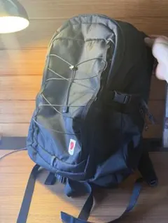予約済 Fjallraven Skule 28Lフェールラーベンバックパックのサムネイル