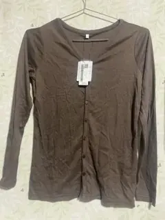 ブラウンカーディガン