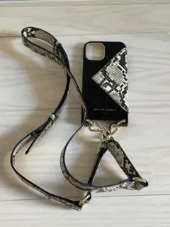 IDEAL OF SWEDEN iPhone12pro ケース