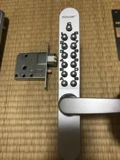 長沢 キーレックス800（引違い戸自動施錠・ロックターンタイプ）K887T