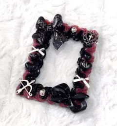 硬質ケース ホイップデコ トレカケース 黒リボン 黒赤