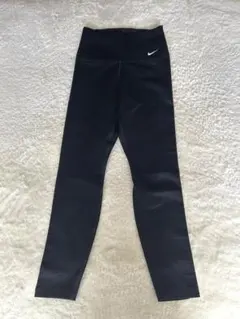 【美品】Nike ブラック レギンス フィット感あり