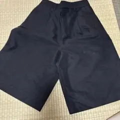 ブラック キュロットパンツのサムネイル